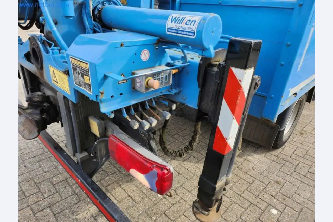 Maszyny budowlane i pojazdy-14