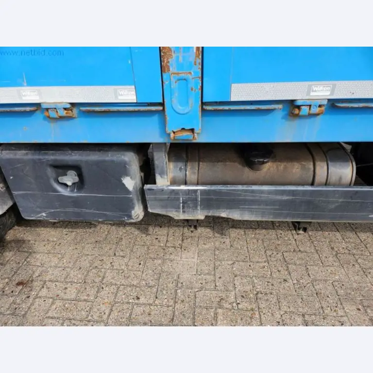 Maszyny budowlane i pojazdy-8