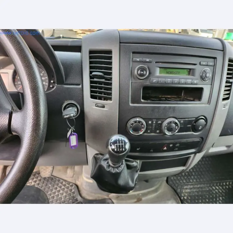 Bouwmachines en -voertuigen-8