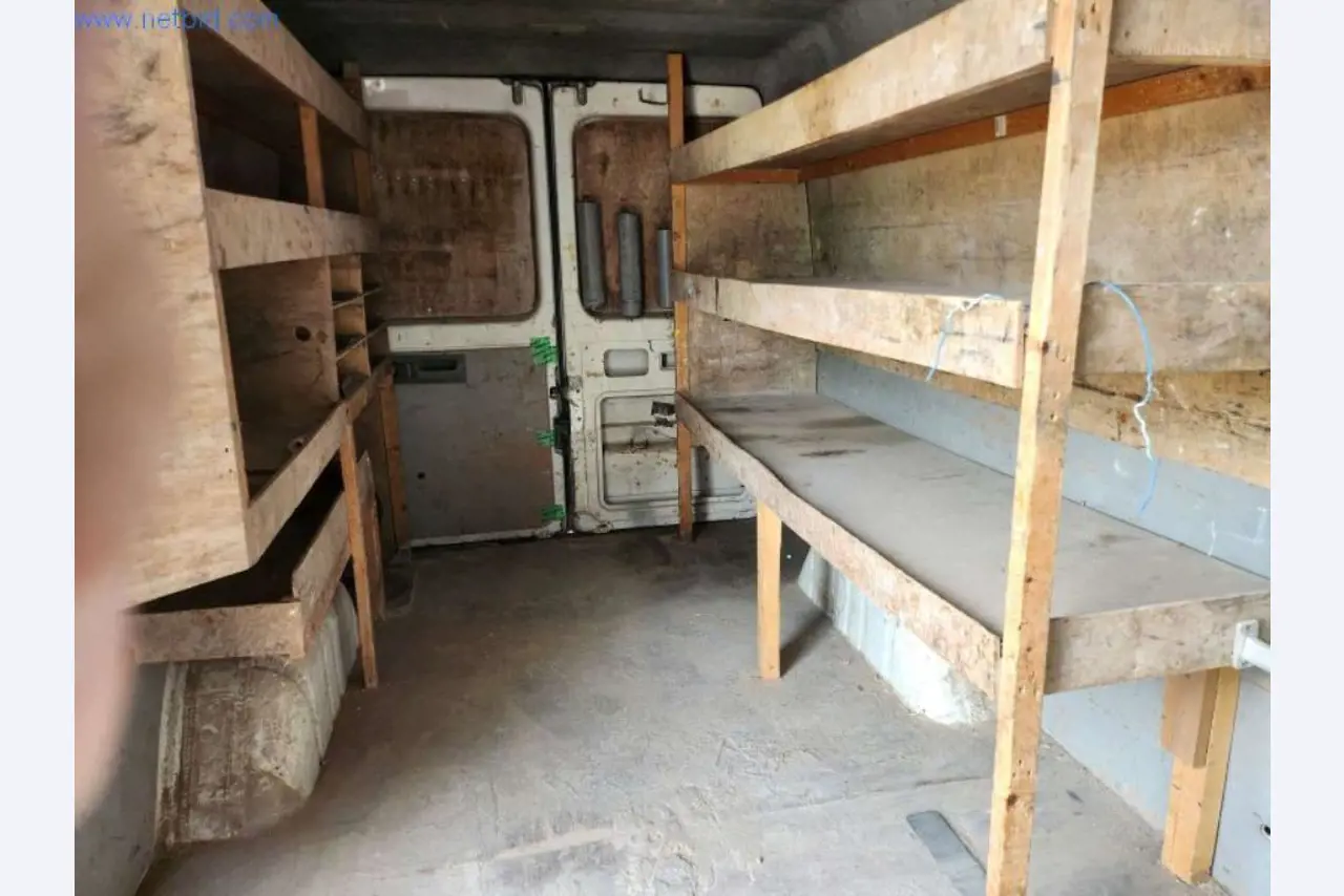 Maszyny budowlane i pojazdy-16