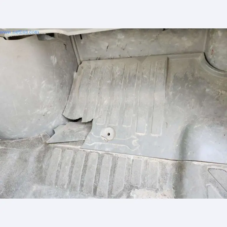 Maszyny budowlane i pojazdy-17