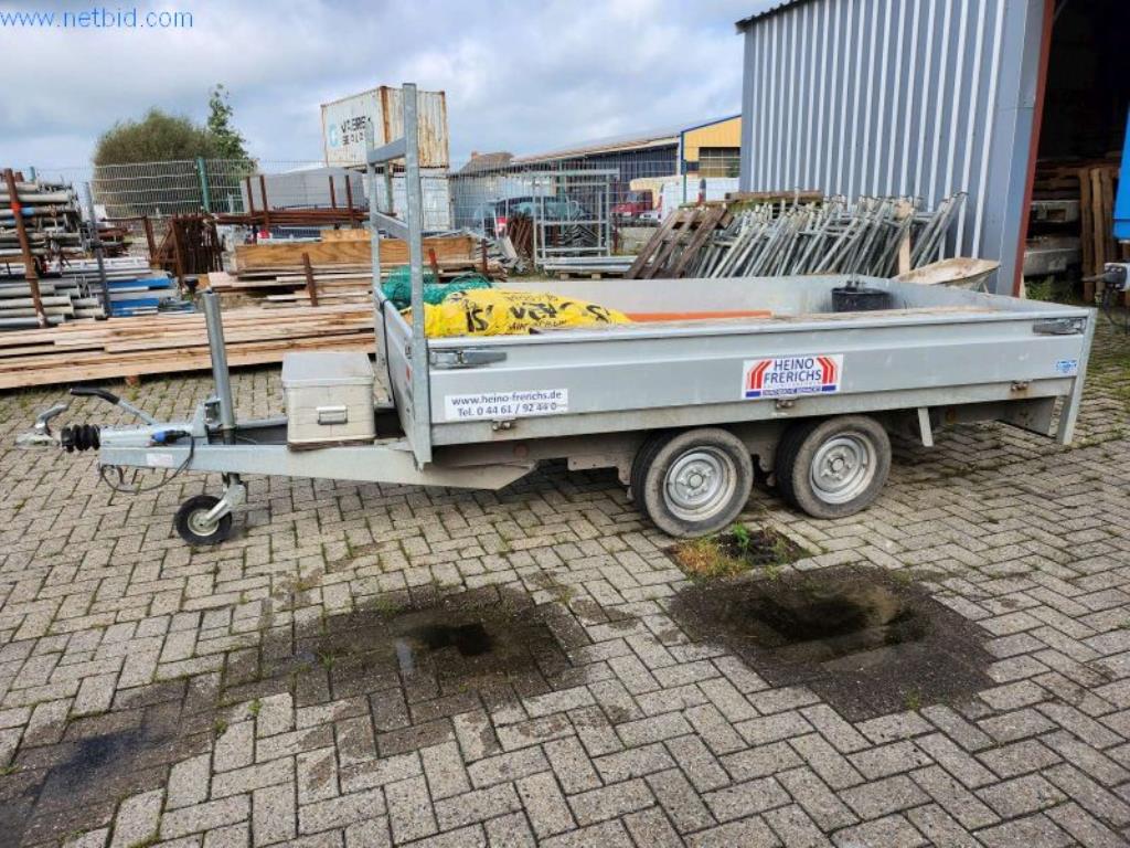 Stavební stroje a vozidla-2