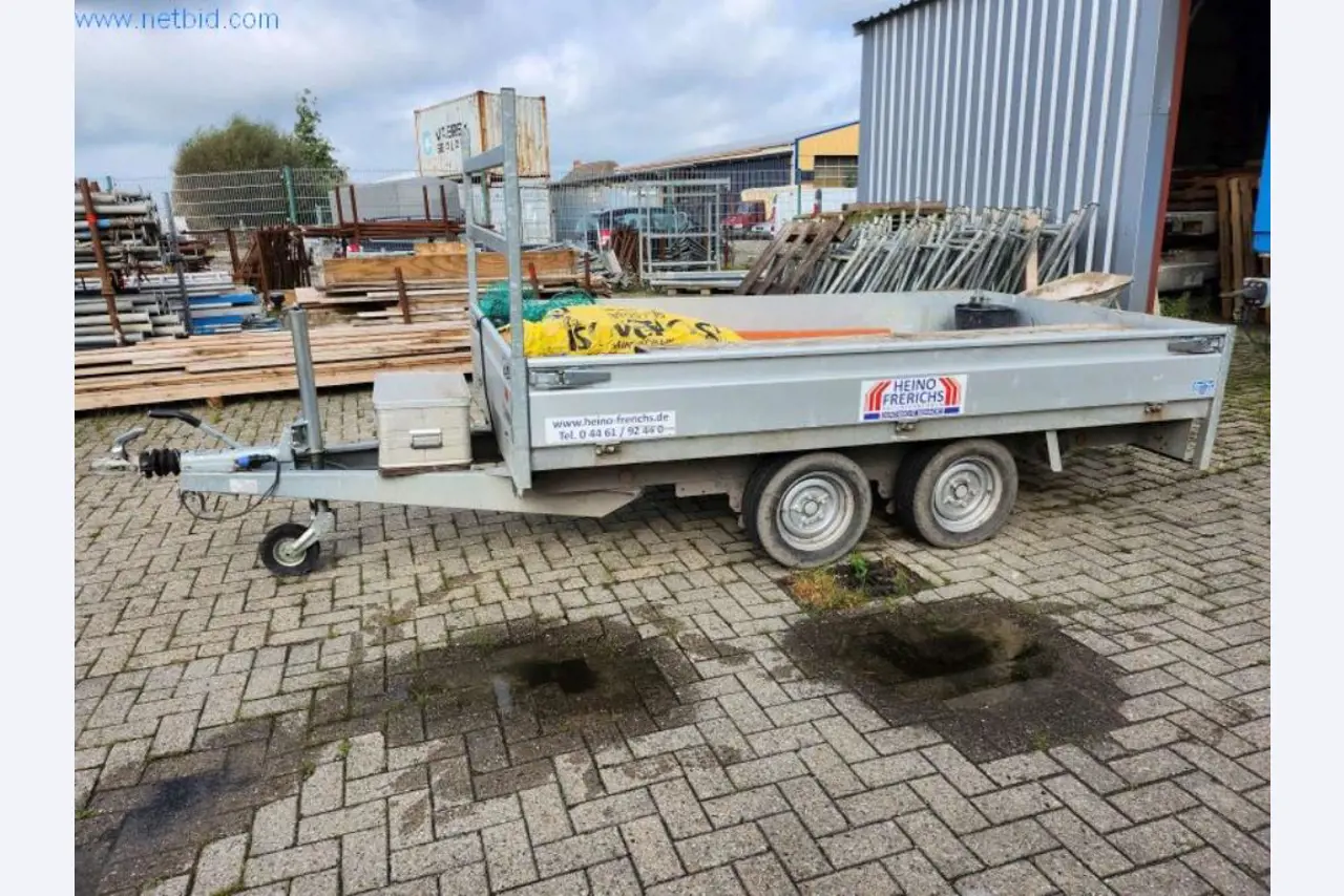 Maszyny budowlane i pojazdy-2