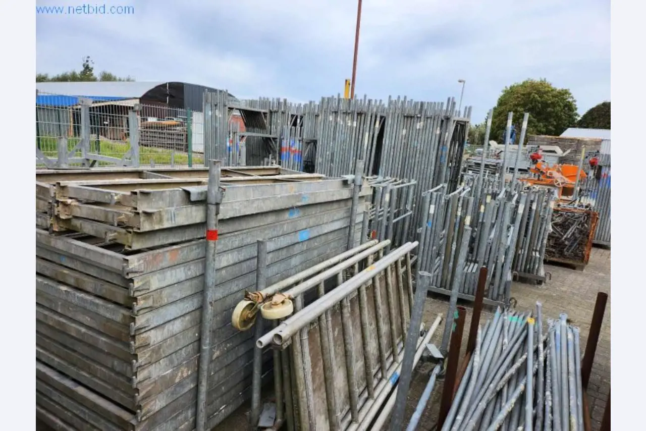 Bouwmachines en -voertuigen-2