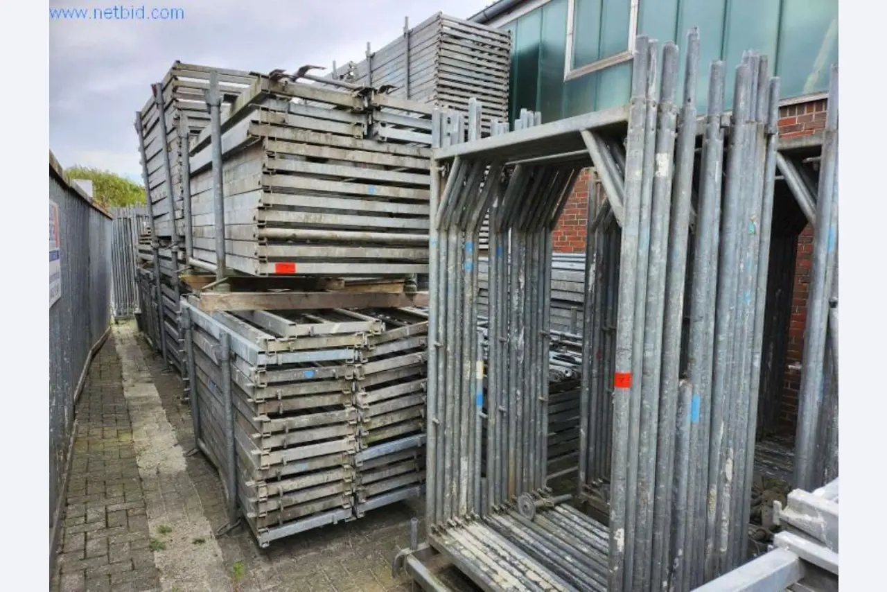 Bouwmachines en -voertuigen-4