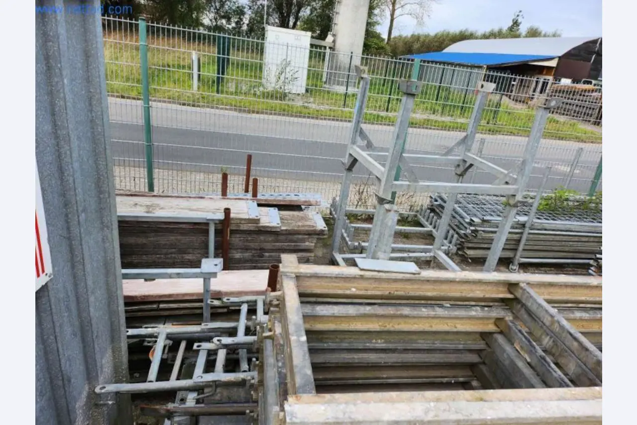 Bouwmachines en -voertuigen-6