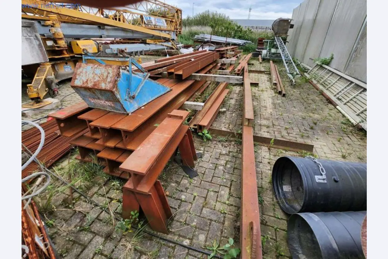 Bouwmachines en -voertuigen-3