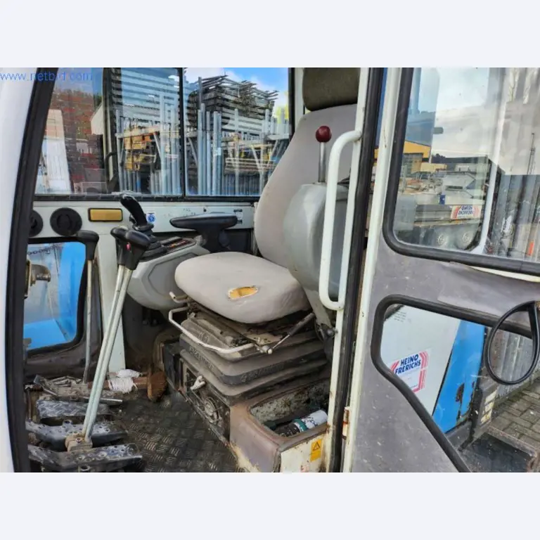 Bouwmachines en -voertuigen-8