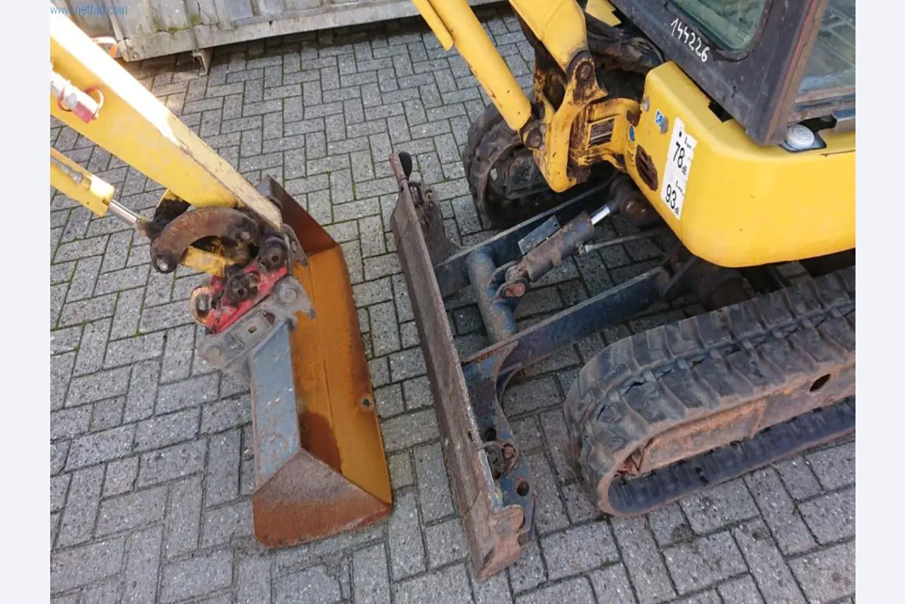 Maszyny budowlane i pojazdy-4