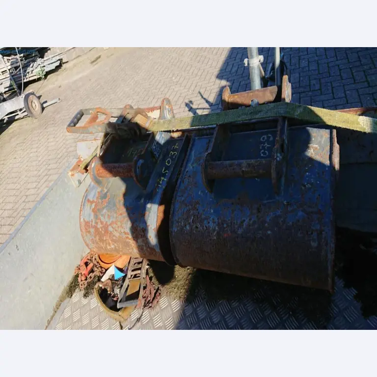 Maszyny budowlane i pojazdy-6