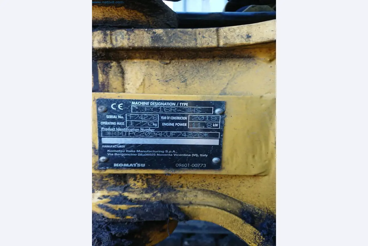 Maszyny budowlane i pojazdy-8