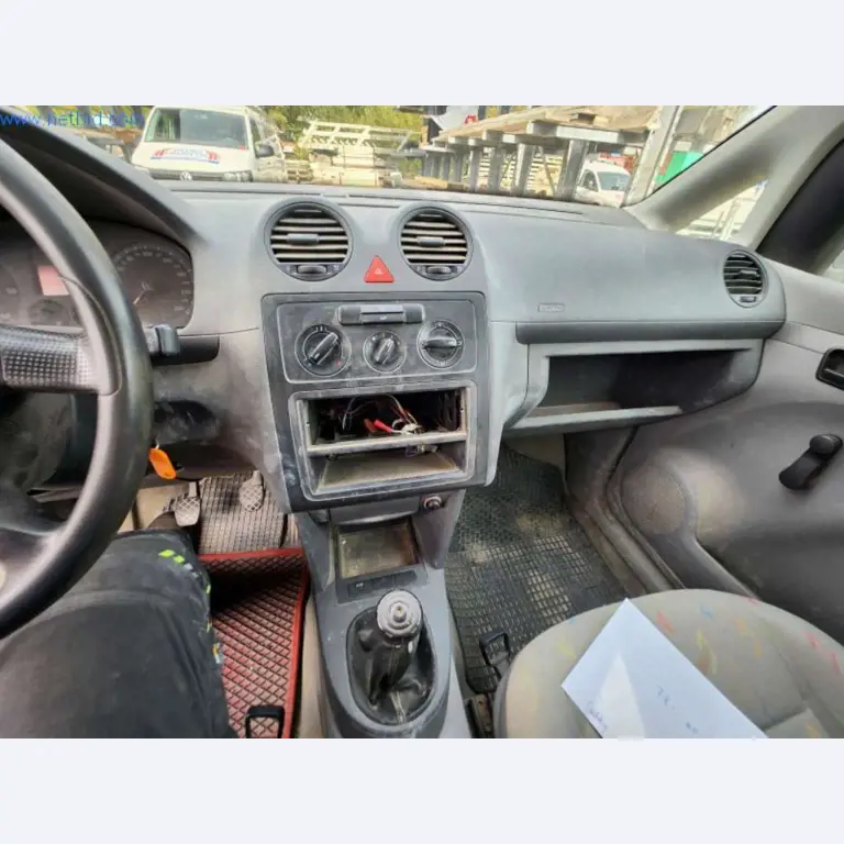 Maszyny budowlane i pojazdy-8