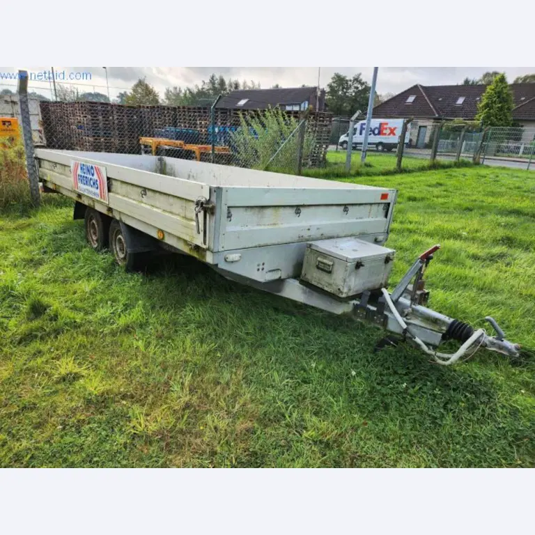 Bouwmachines en -voertuigen-8