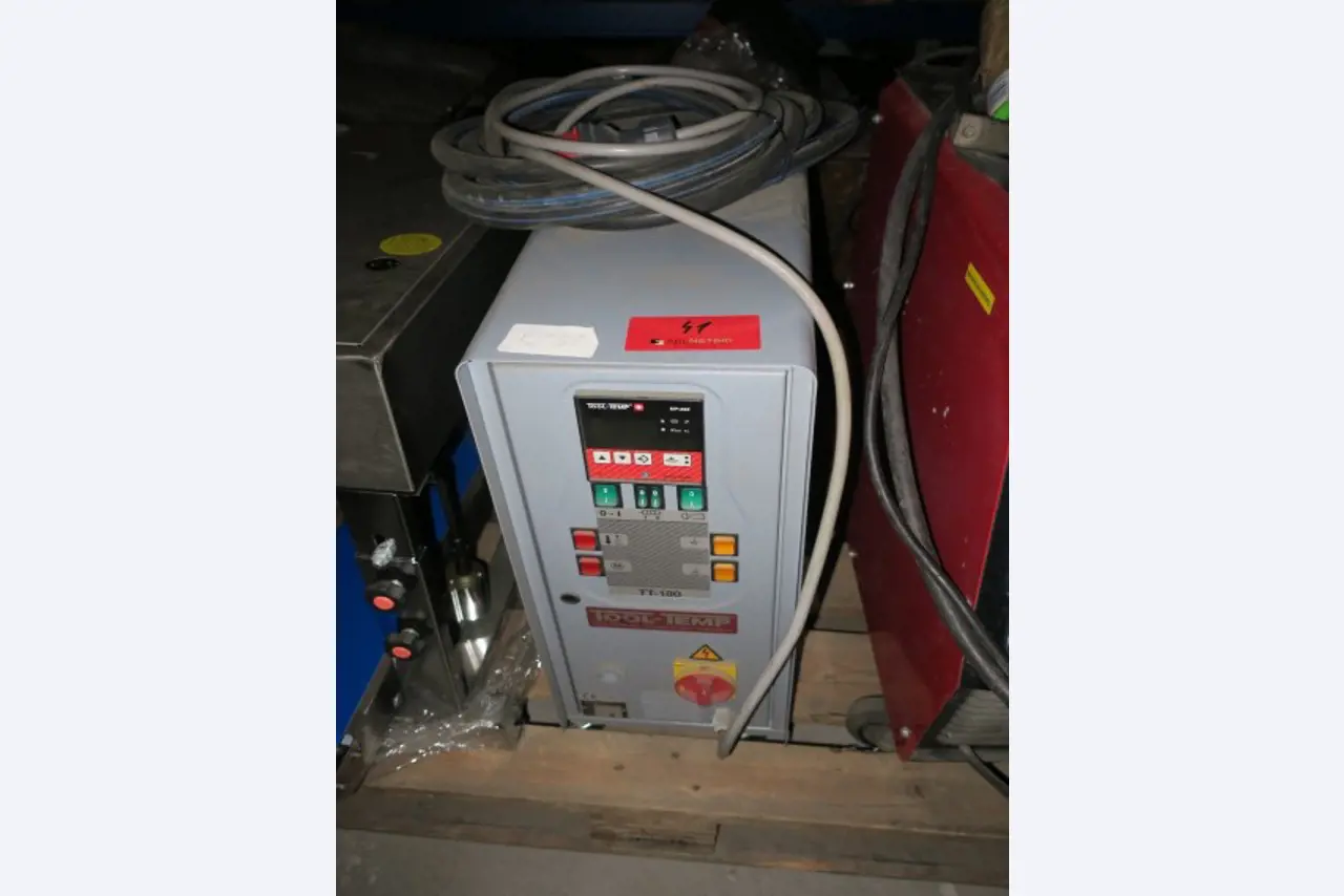 Magazijnuitrusting, elektrisch gereedschap en machineonderdelen-12