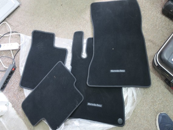 Workshop equipment, Warehouse supplies-16