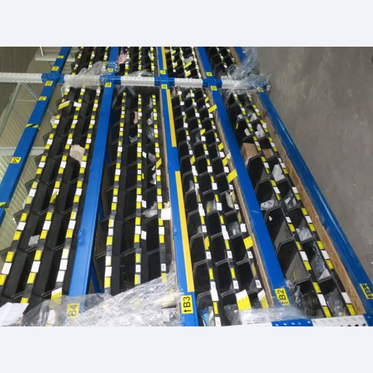 Magazijnuitrusting, elektrisch gereedschap en machineonderdelen-32