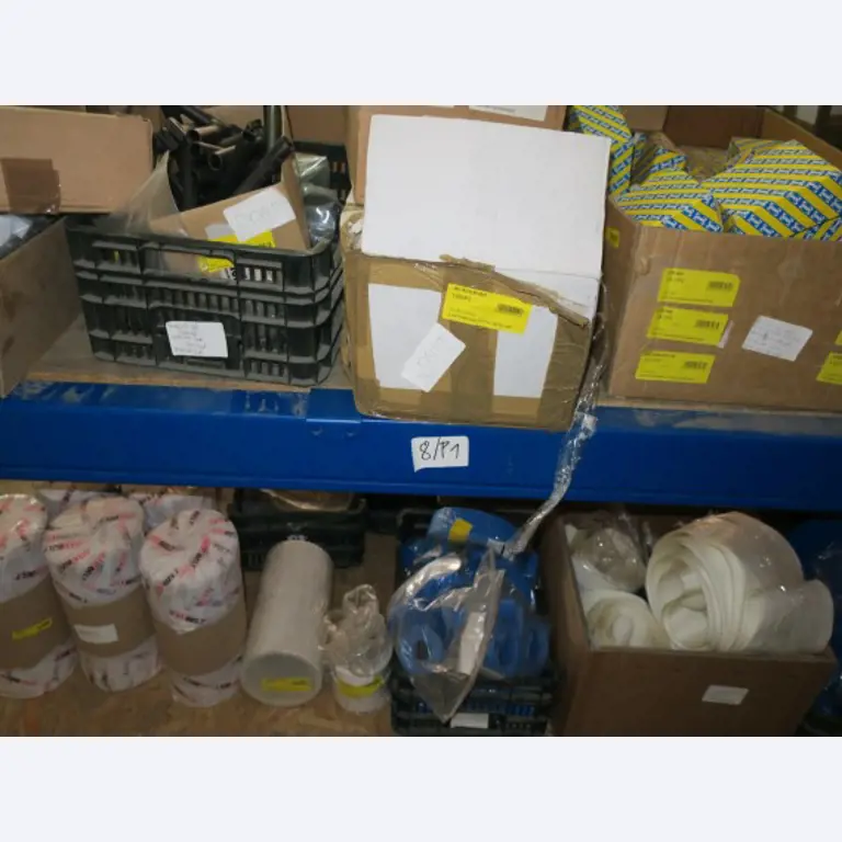 Magazijnuitrusting, elektrisch gereedschap en machineonderdelen-35
