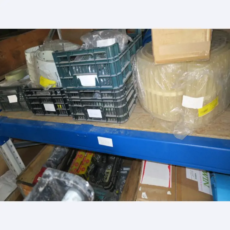 Magazijnuitrusting, elektrisch gereedschap en machineonderdelen-36