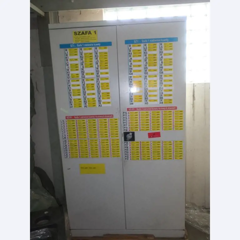 Magazijnuitrusting, elektrisch gereedschap en machineonderdelen-6