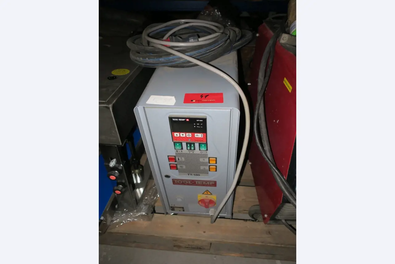 Workshop equipment, Warehouse supplies-11