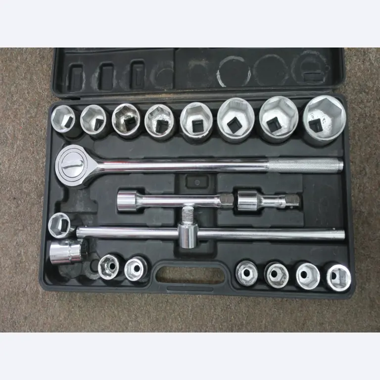 Workshop equipment, Warehouse supplies-17