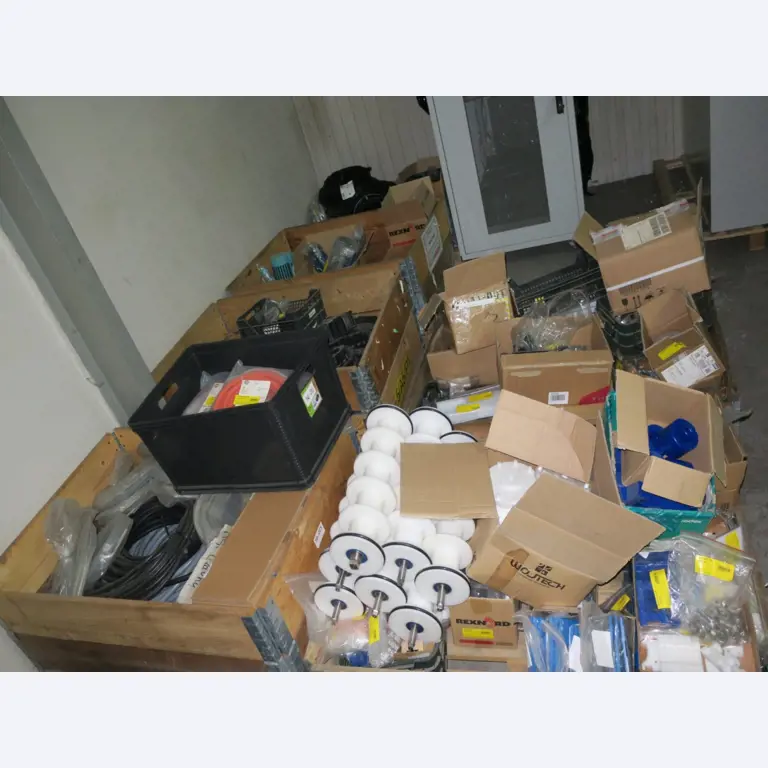 Workshop equipment, Warehouse supplies-33