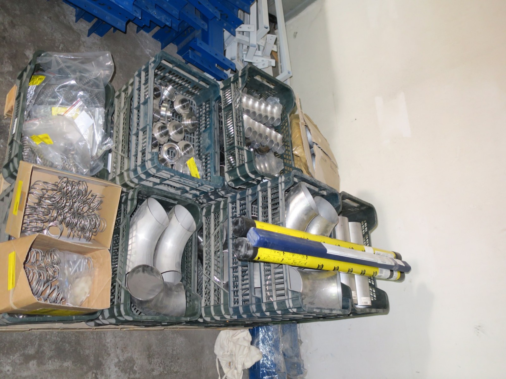 Workshop equipment, Warehouse supplies-34