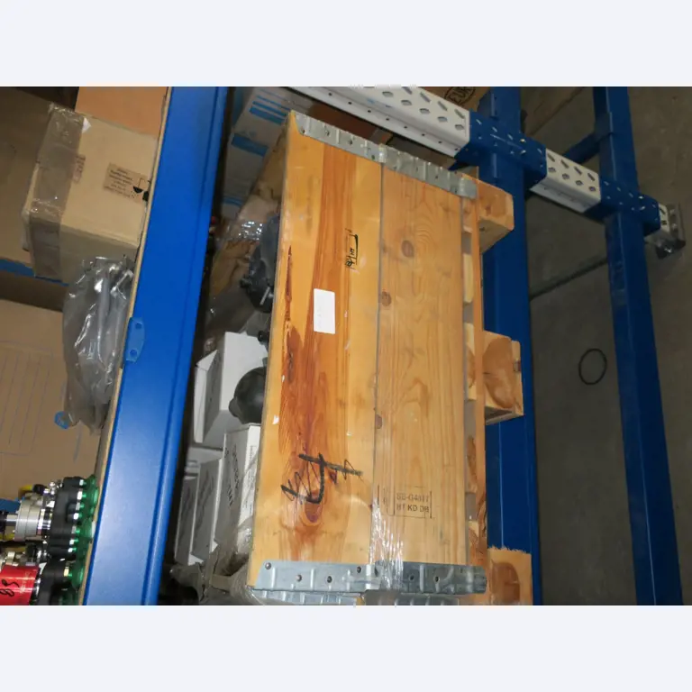 Workshop equipment, Warehouse supplies-37