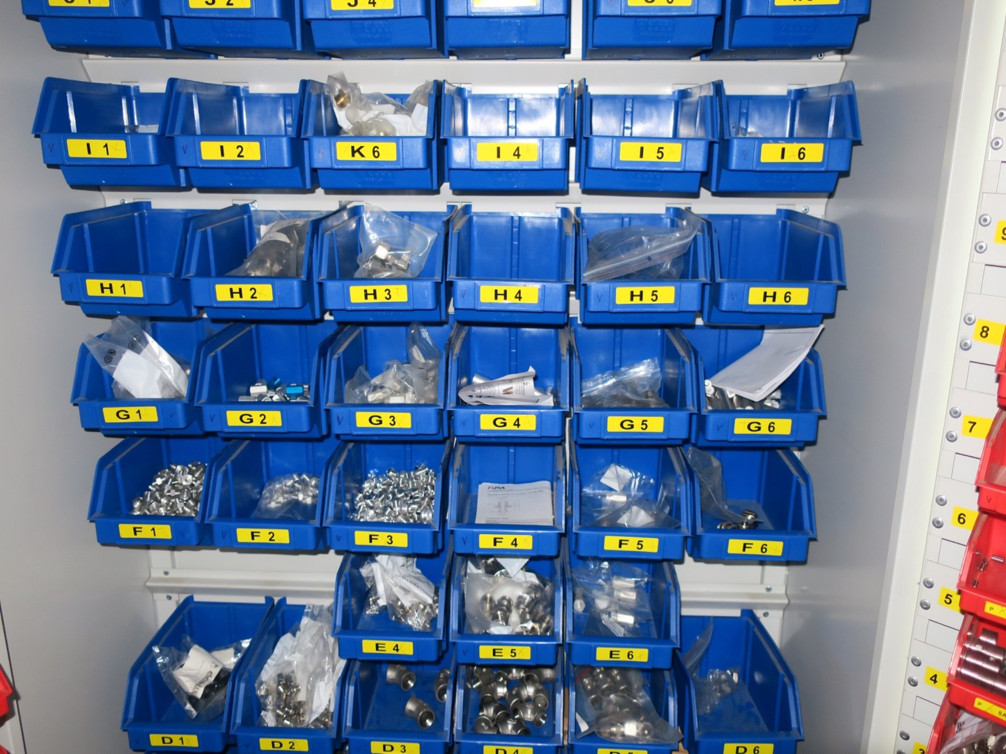 Workshop equipment, Warehouse supplies-7