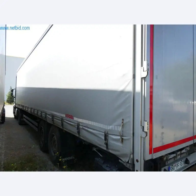 Voertuigen van een transportbedrijf-1