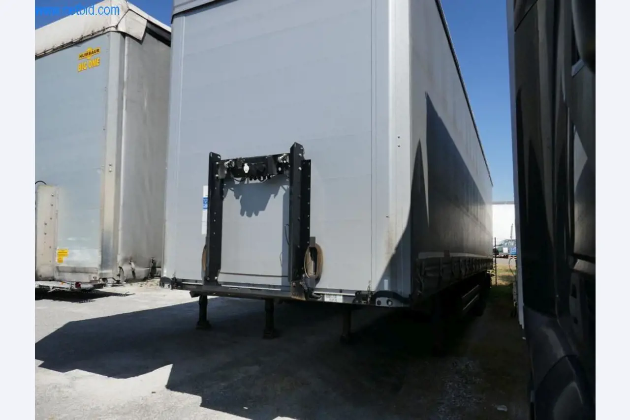 Voertuigen van een transportbedrijf-1