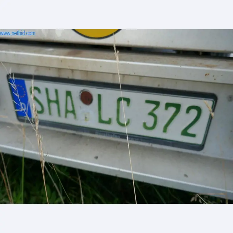 Vehicles of a freight forwarder-10