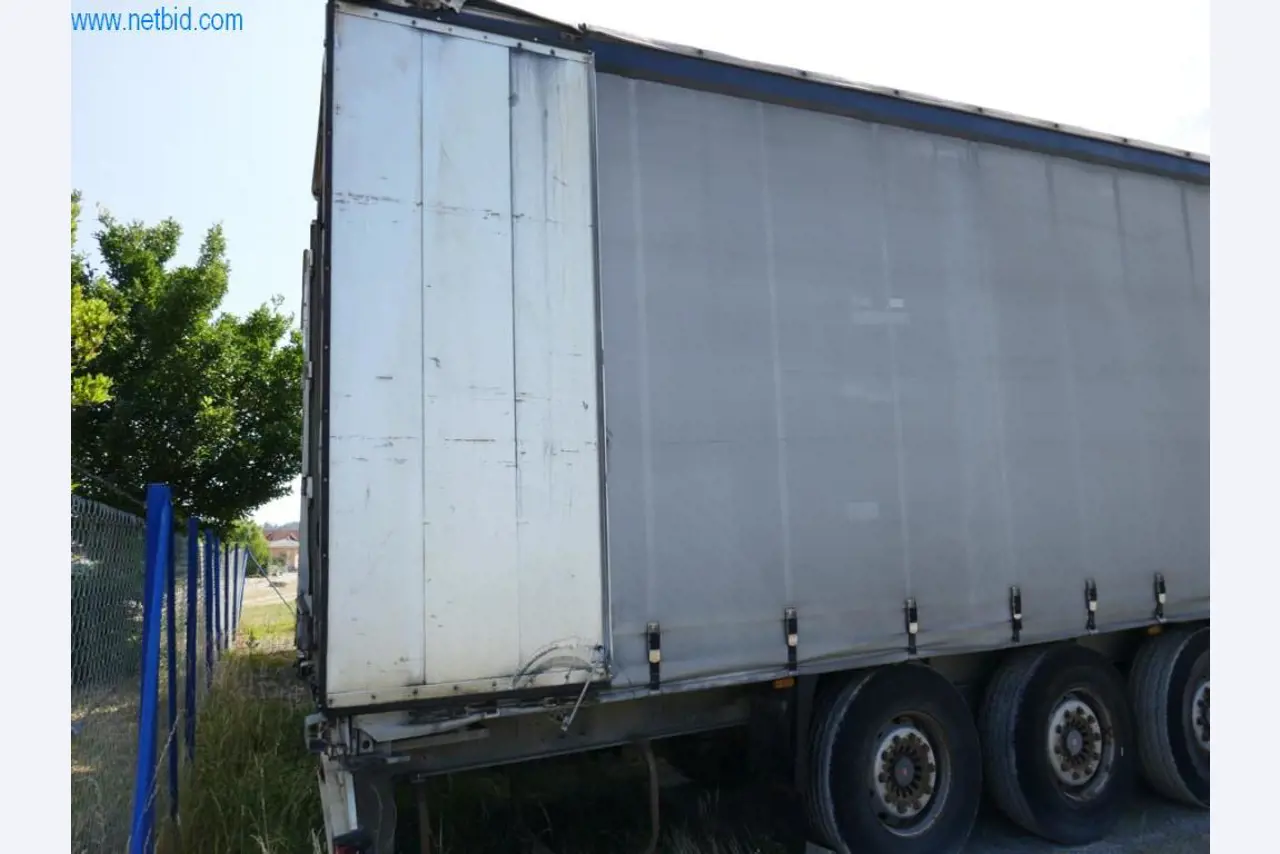 Vehicles of a freight forwarder-8
