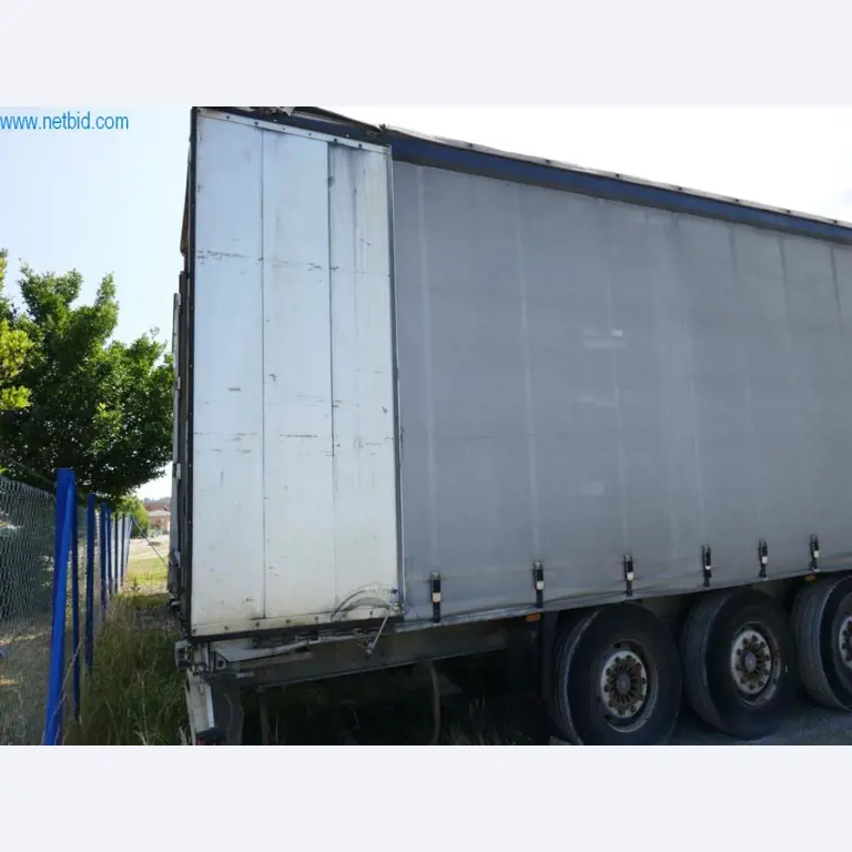Vehicles of a freight forwarder-8