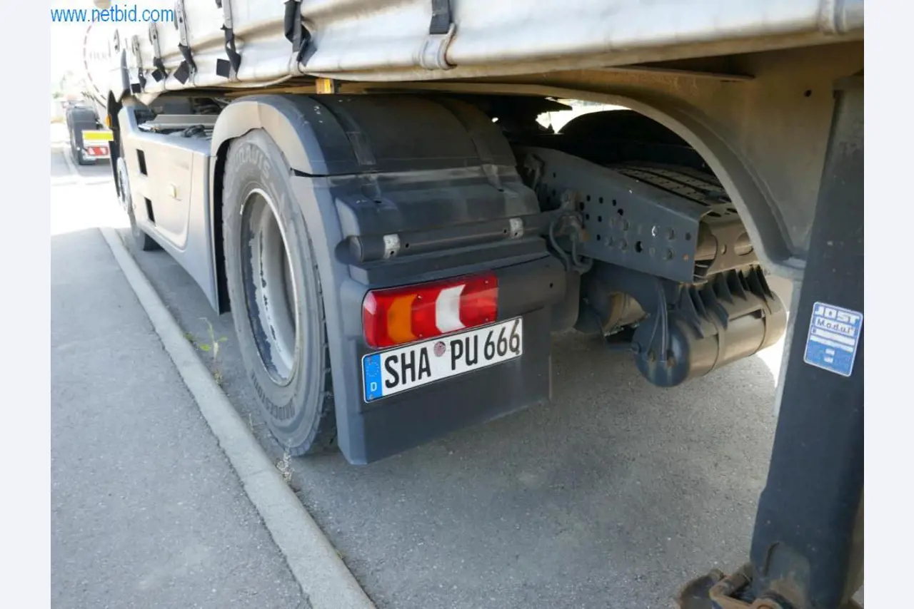 Vehicles of a freight forwarder-12