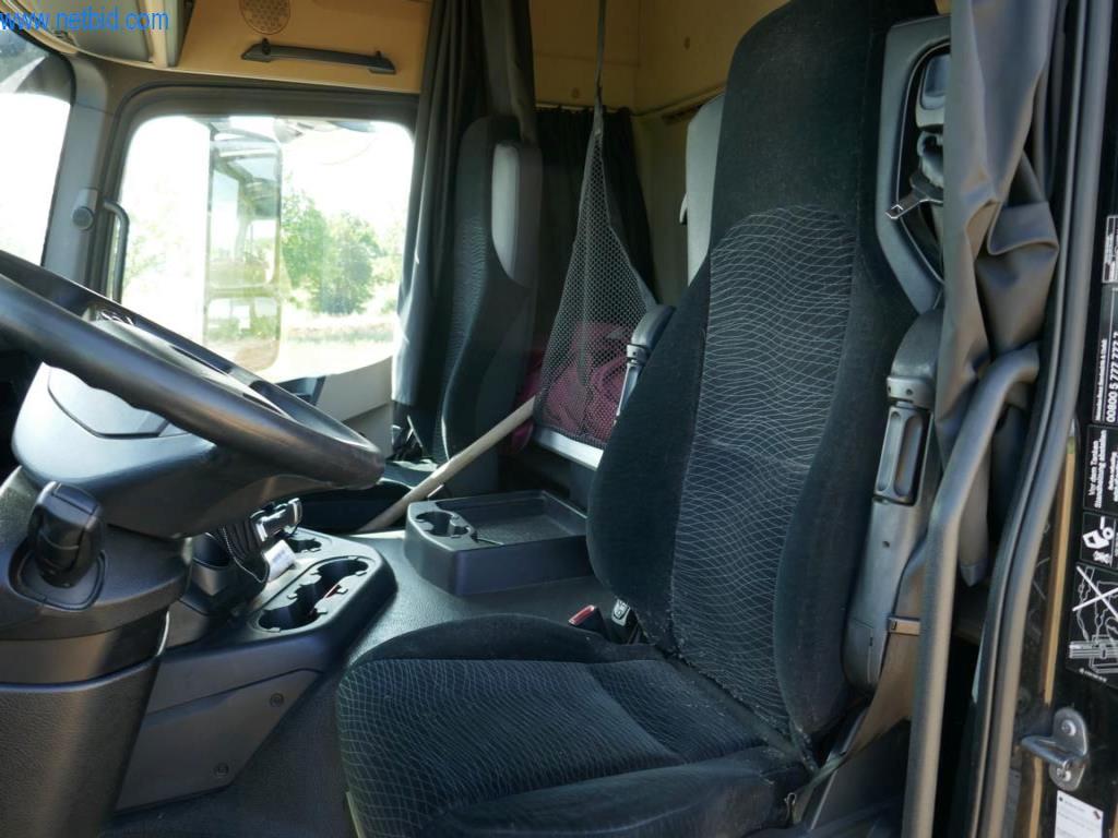 Pojazdy przedsiębiorstwa transportowego-13