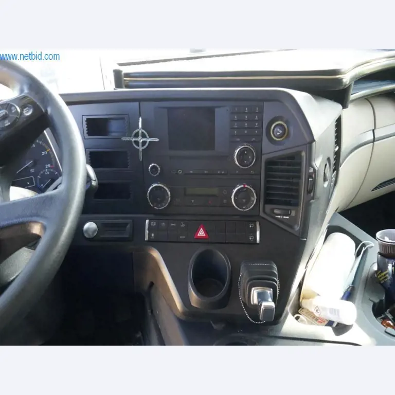 Vehicles of a freight forwarder-5
