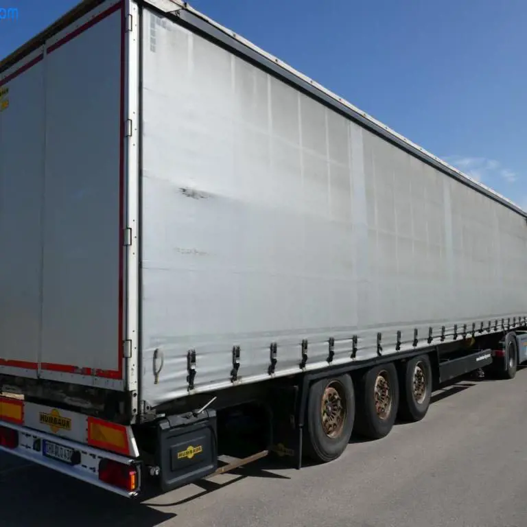 Three-axle semi-trailer Humbaur Big One