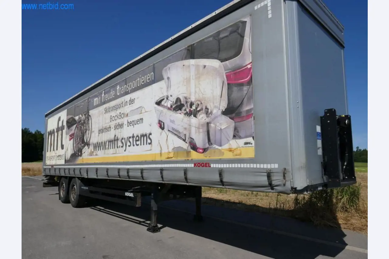 Vehicles of a freight forwarder-1