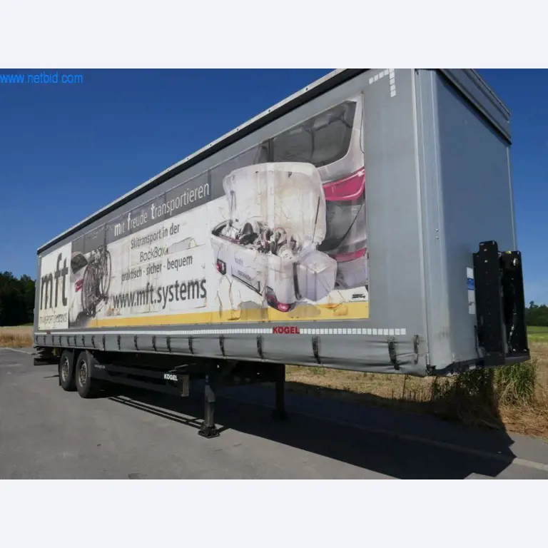 Vehicles of a freight forwarder-1