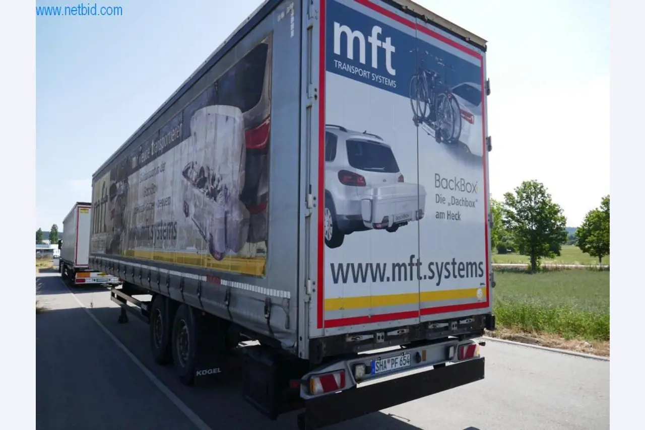 Vehicles of a freight forwarder-3