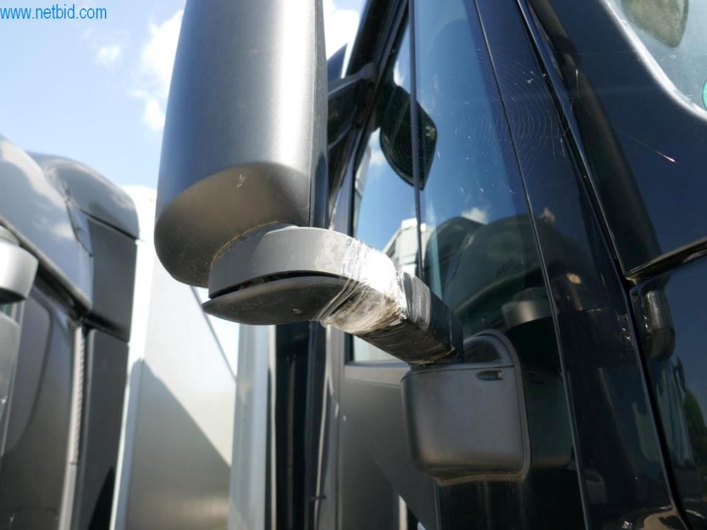 Pojazdy przedsiębiorstwa transportowego-4