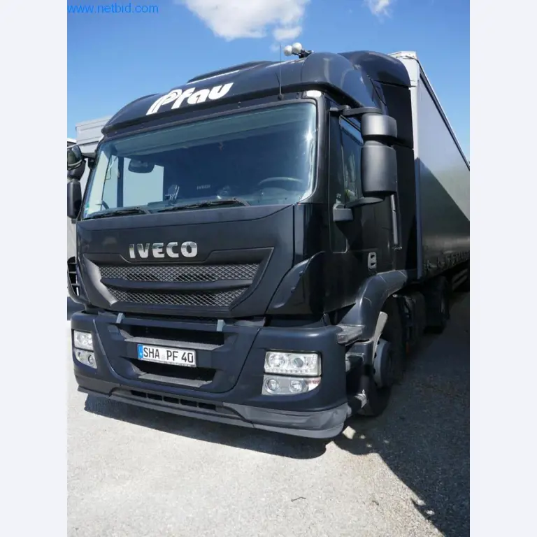 Vehicles of a freight forwarder-10