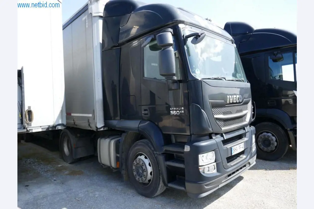 Vehicles of a freight forwarder-17