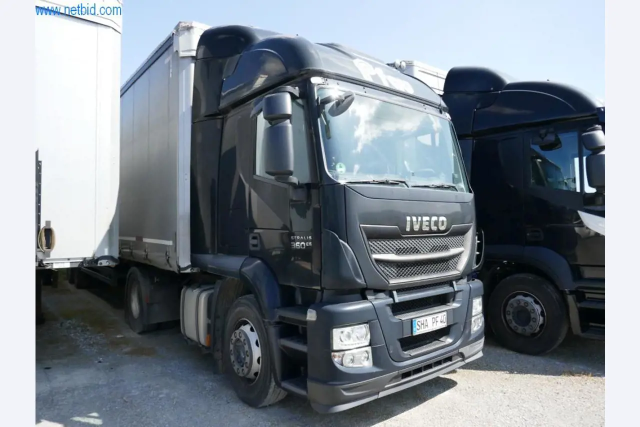 Vehicles of a freight forwarder-2