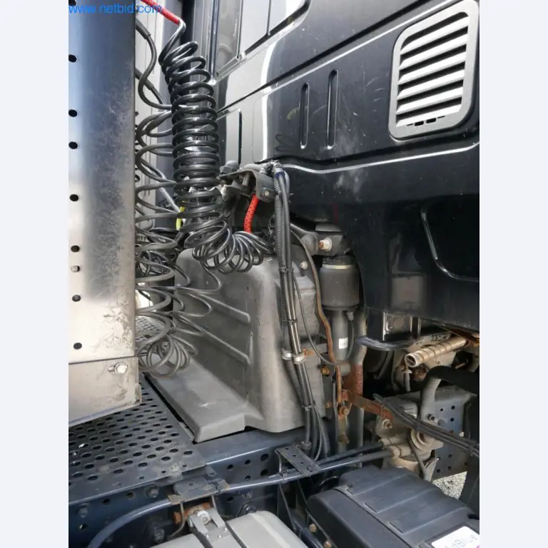 Vehicles of a freight forwarder-5