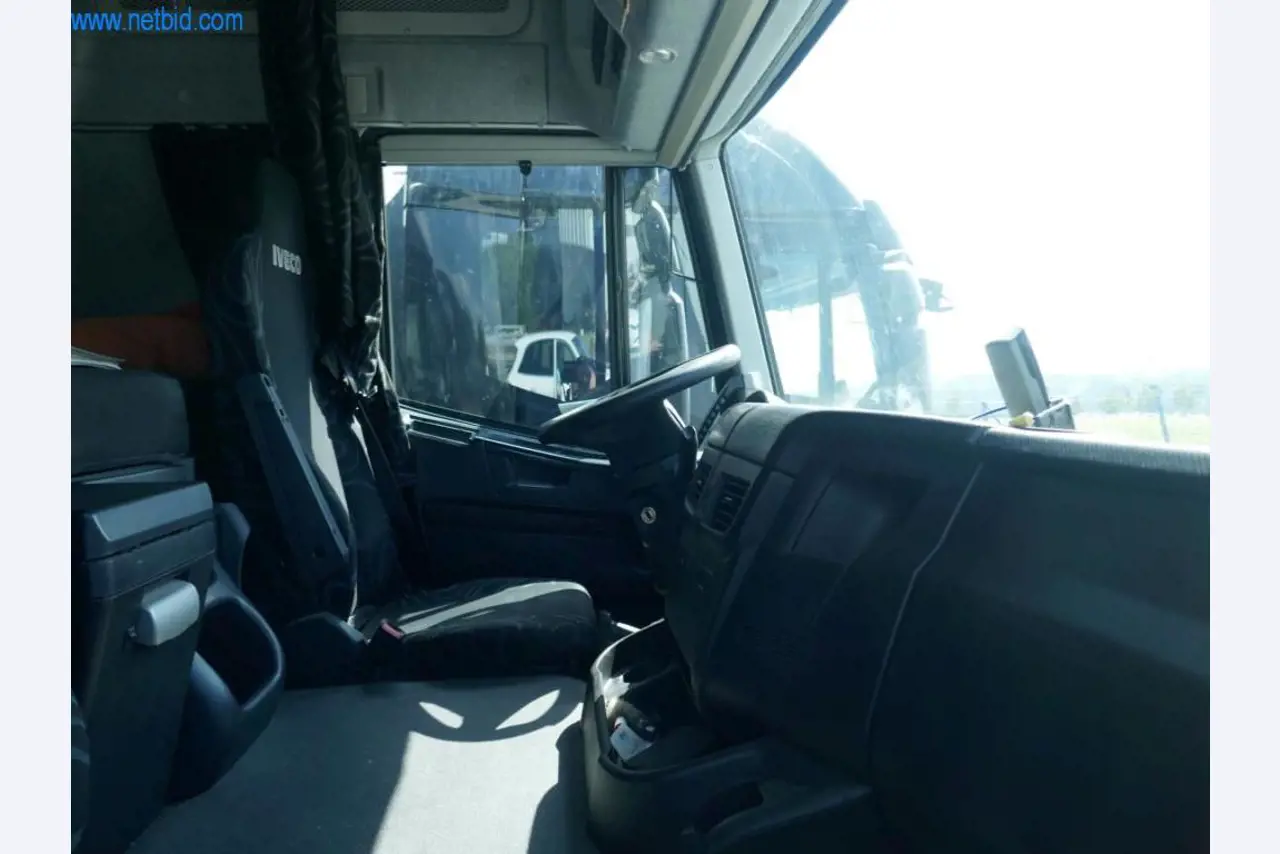 Vehicles of a freight forwarder-7