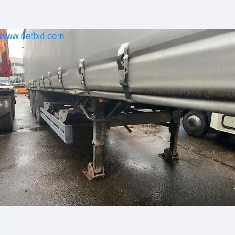 Vehicles of a freight forwarder-10