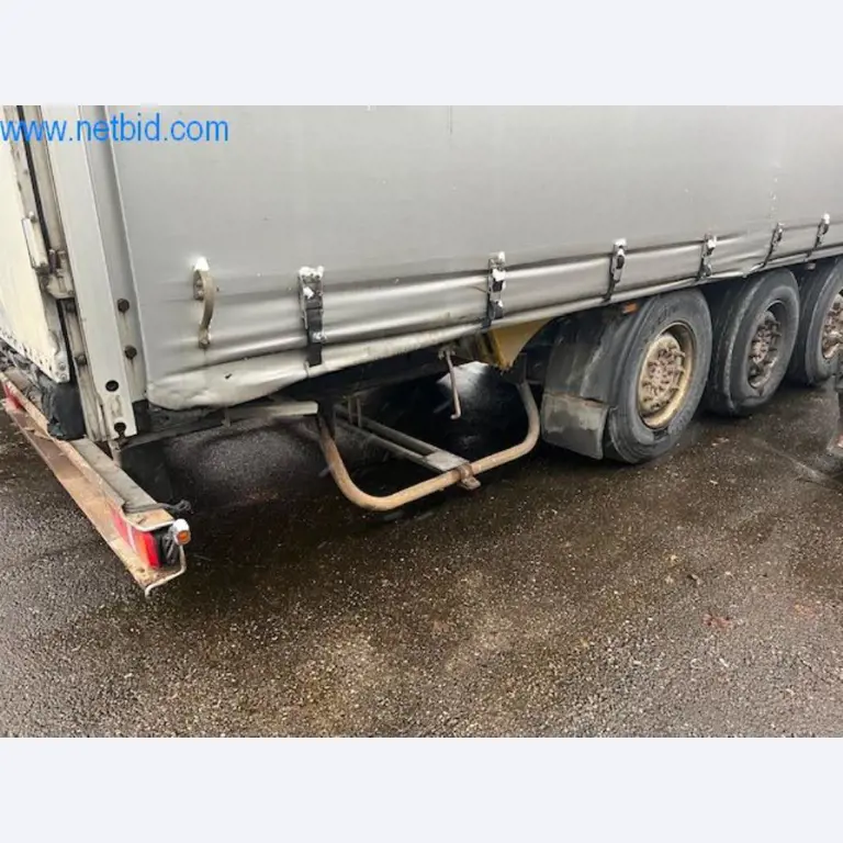 Vehicles of a freight forwarder-12