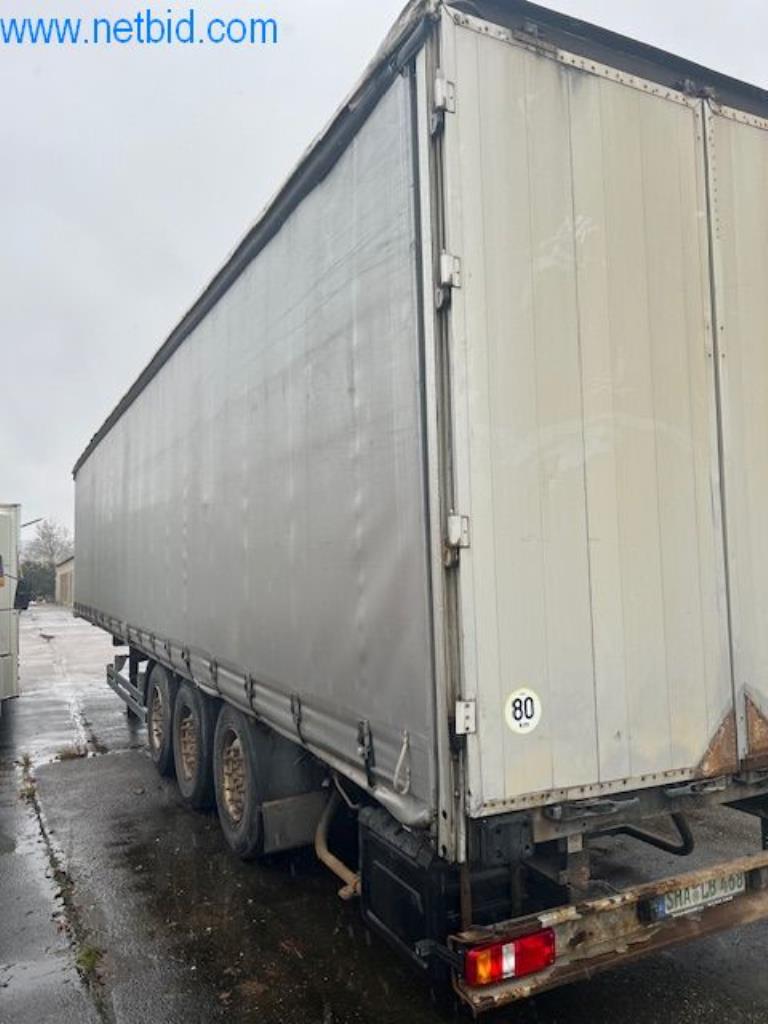 Pojazdy przedsiębiorstwa transportowego-3